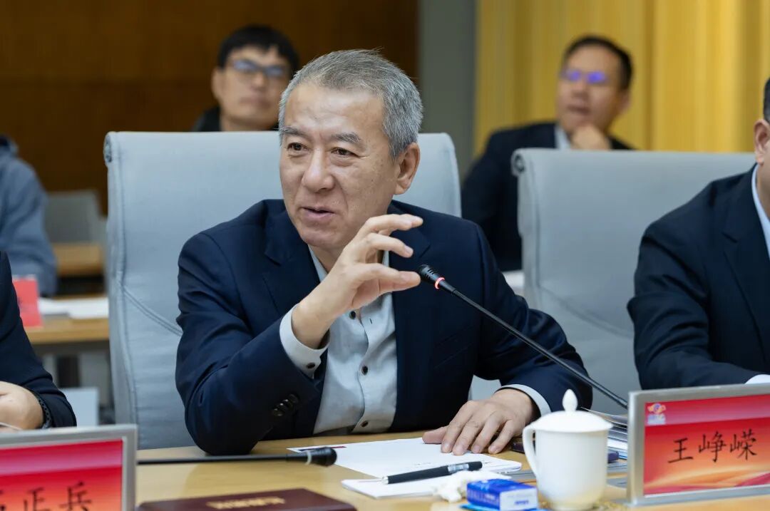 昆仑信托董事长王峥嵘