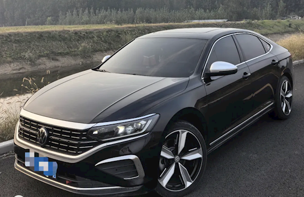 大众帕萨特一启动就抖动 4S店多次修不好！厂家：不影响使用