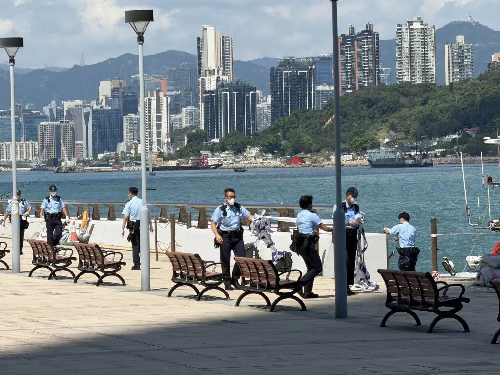 恒生银行一经理疑堕海身亡,身穿全套西装打领带,有多处伤痕