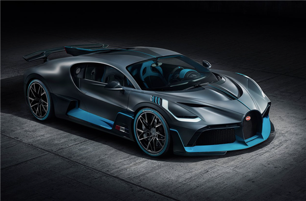 售价4157万、全球限量40台的神车！布加迪Divo国内首秀