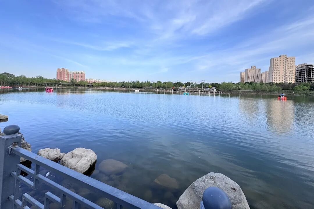 庆阳市东郊湖海绵湿地公园