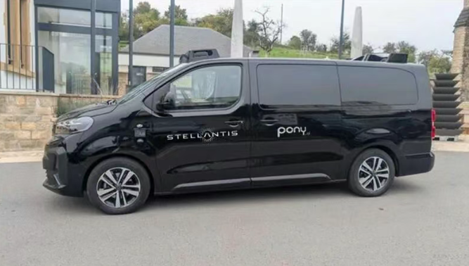 小马智行与 Stellantis 合作，共同开发和测试 L4 级自动驾驶车辆