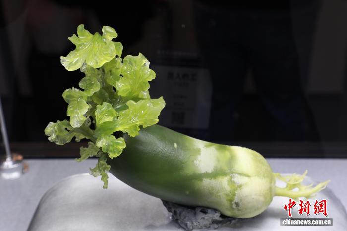 2025中國國際珠寶展16日至20日在京舉行。圖為參展玉雕。中國珠寶玉石首飾行業協會 供圖