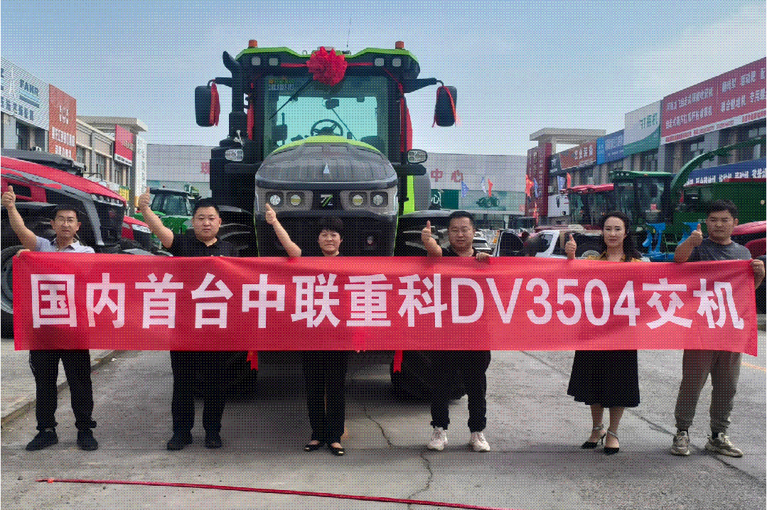 ▲DV3504混合动力拖拉机交付新疆多地用户
