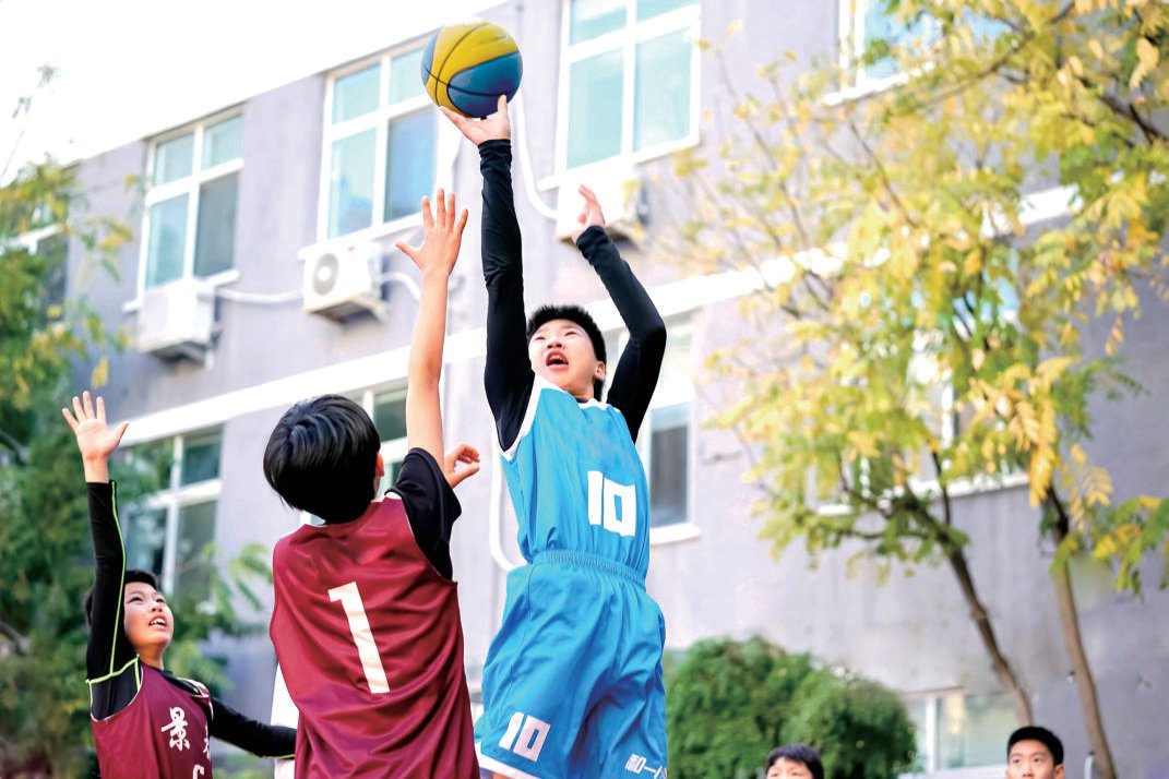 　　图片来源：2024第九届北京晚报百队杯青少年篮球赛