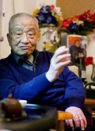 AI“复活”茶界泰斗为企业代言,违法吗?