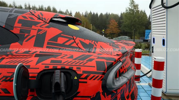 小米YU7 GT征战纽北：基于SU7 Ultra三电机平台打造 超1500马力