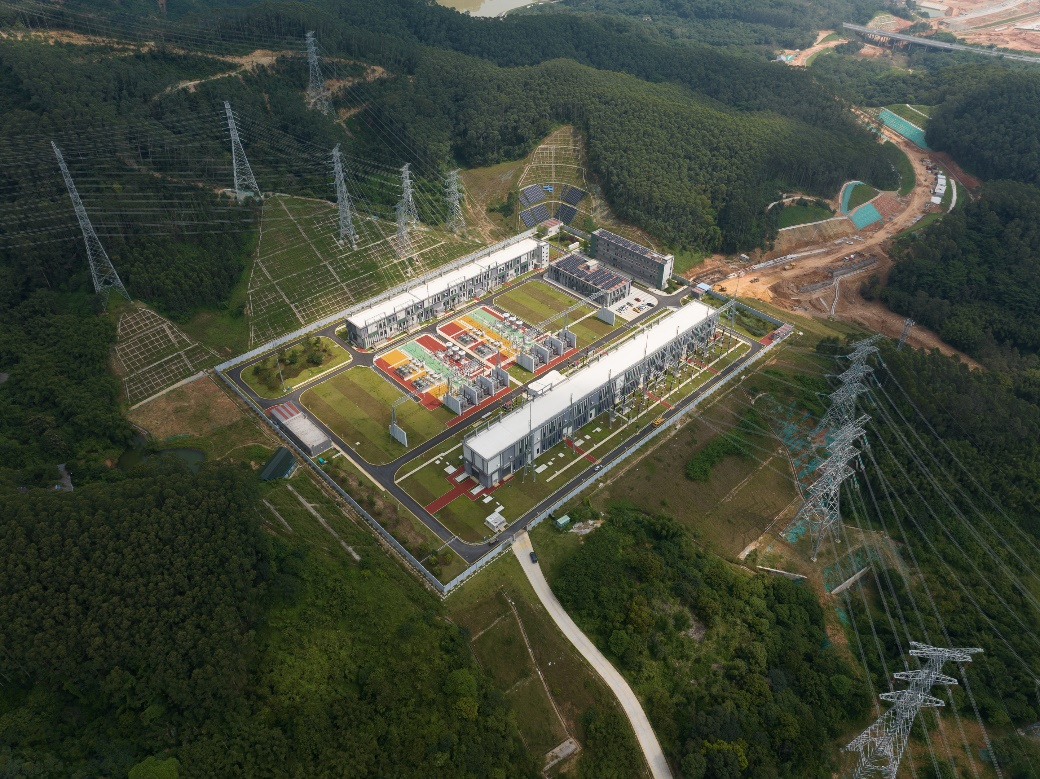 图为广州院设计的国内首个近零碳变电站——500千伏科北变电站