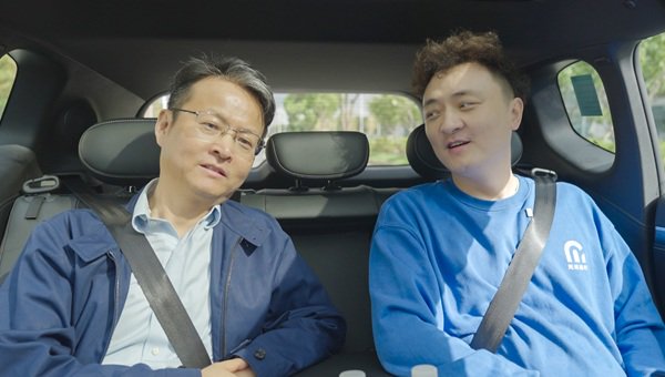 30公里全程零接管！元戎启行携手smart联合路测精灵5号EHD超级电混