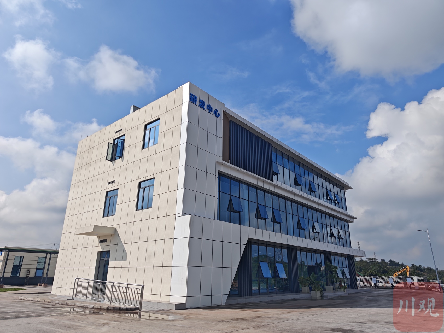 新火炬氘代产业园项目研发中心。
