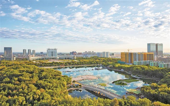 航拍石河子开发区园区一角（资料图片）。赵海忠 摄