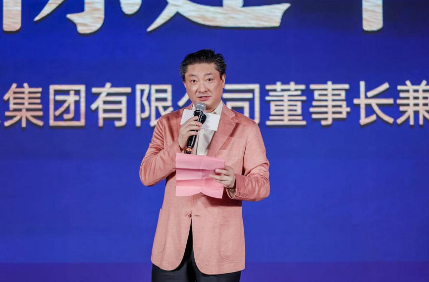 　　圣象集团有限公司董事长兼总裁陈建军（图片来源：居然之家）