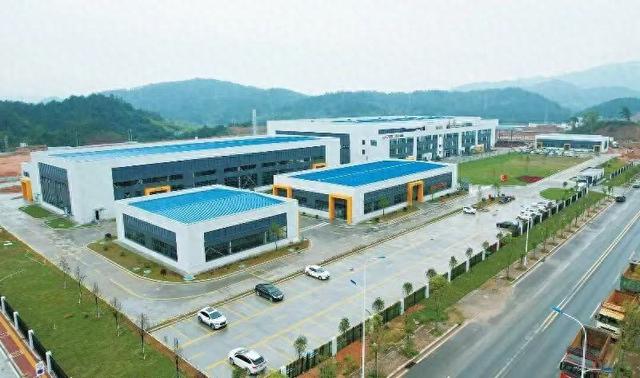 广汽紫金新能源电池综合利用项目已顺利投产。图源：龙岩发布