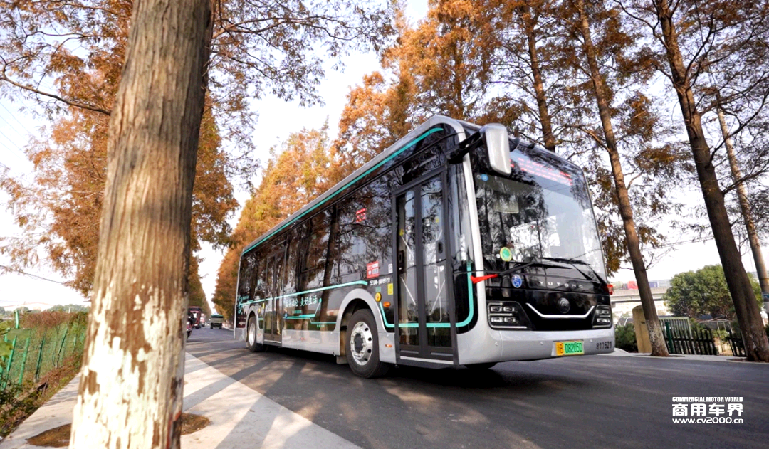 宇通：携手宁波北仑公交驶向智慧出行新未来，共绘出行新图景！