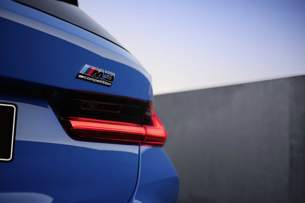 以赛道为信仰，全新BMW M3旅行版于2025 M热血嘉年华中国首发并上市