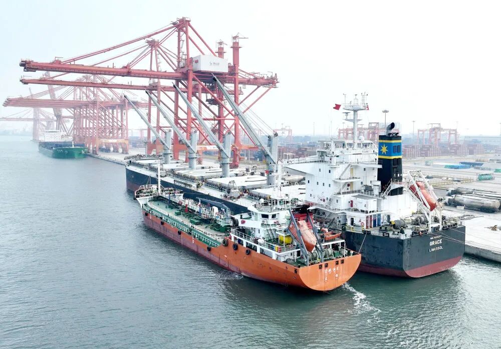 1029գִɽ۾Ƹɢͷװػ˻Ƭ