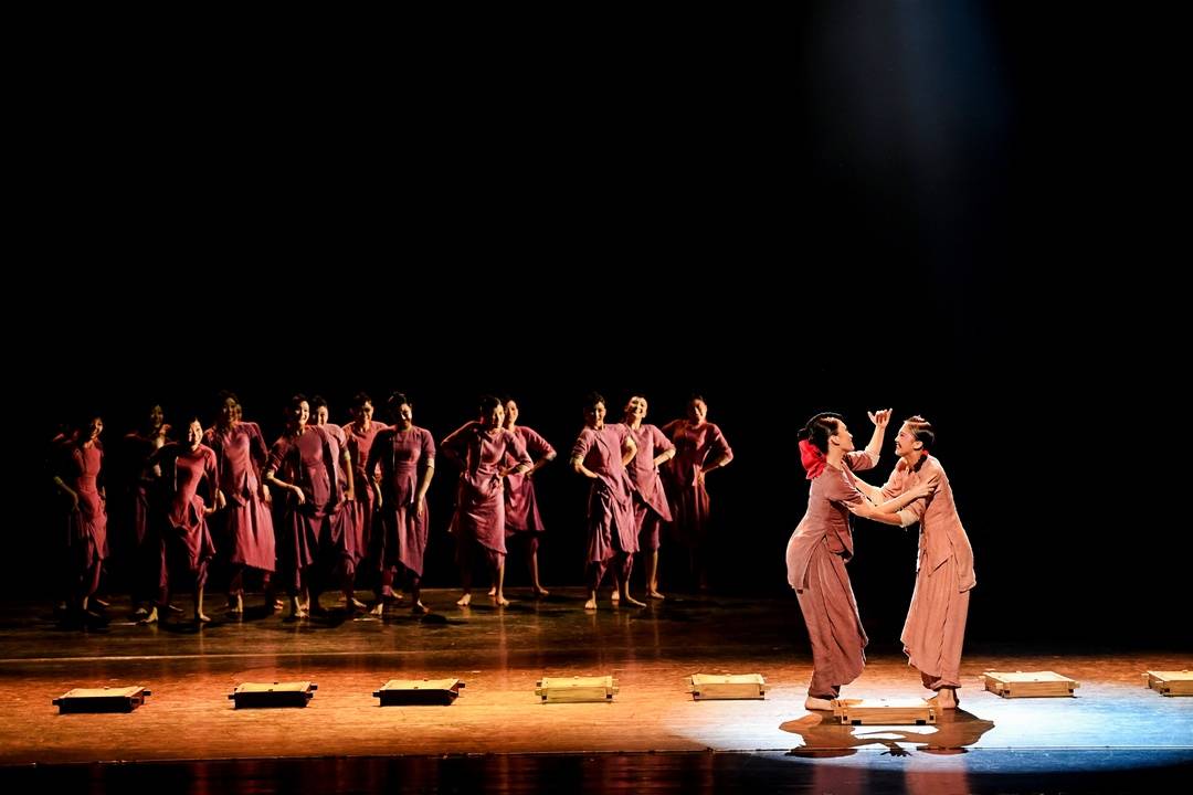 舞蹈作品《酒麴踩出幸福謠》