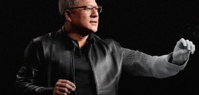 马斯克“万亿讨薪”成功，黄仁勋为什么不跟上？