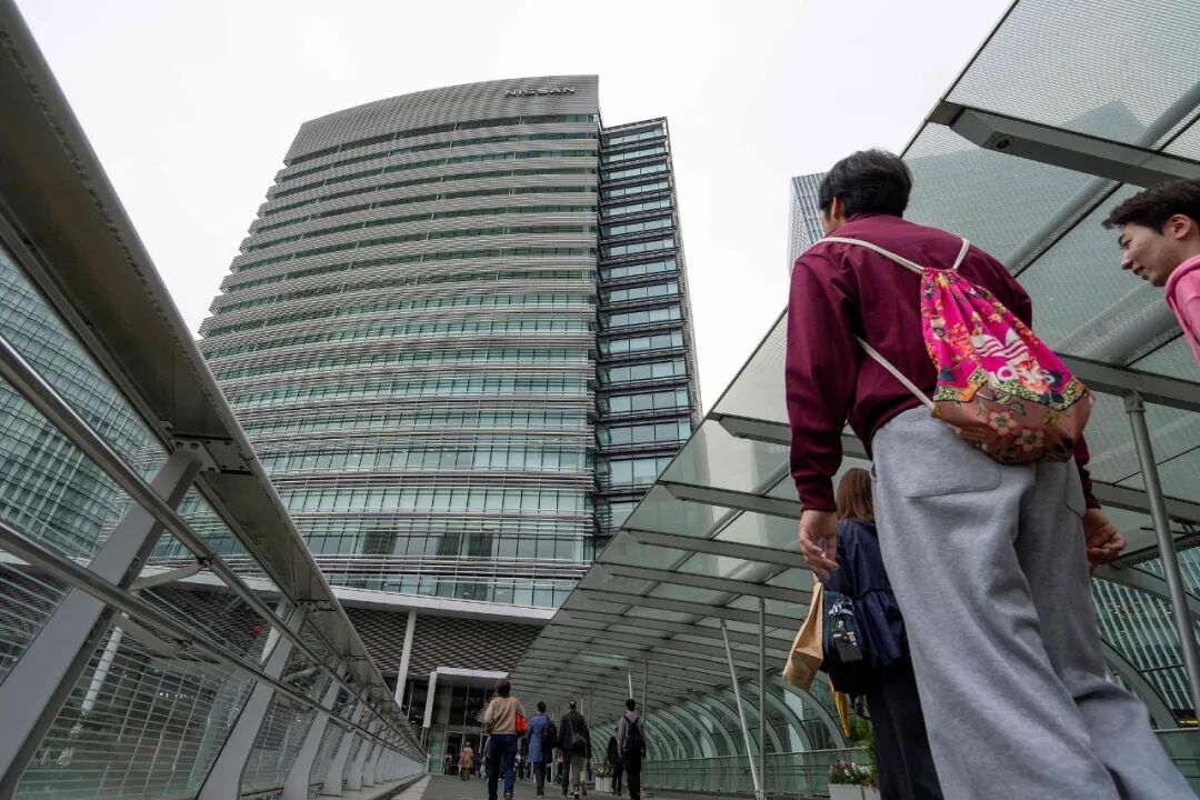 日产汽车宣布：45亿元出售总部大楼！半年净亏超100亿元，此前宣布裁员2万人并关闭多家工厂