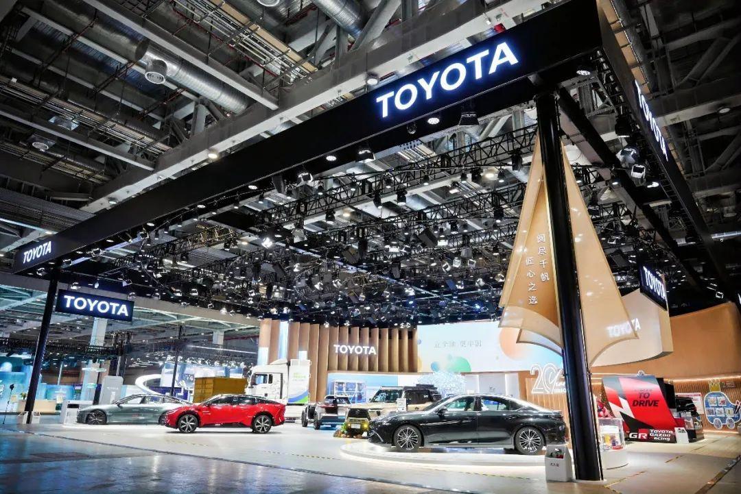 全勤进博会，丰田书写“立全球 更中国”多彩画卷