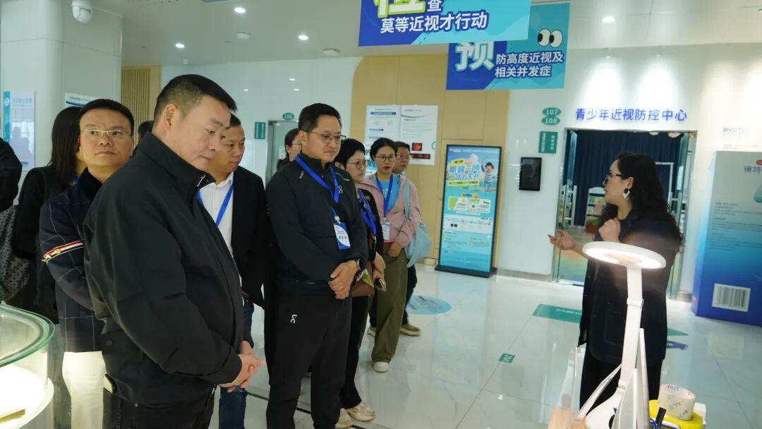 左右滑动查看参观图片