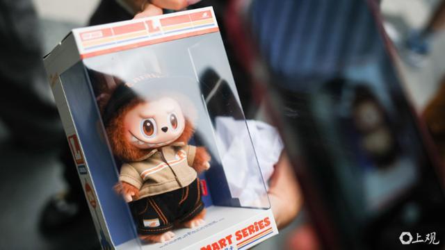 泡泡马特直播间的大实话:“情绪消费”不该是“情绪性消费”