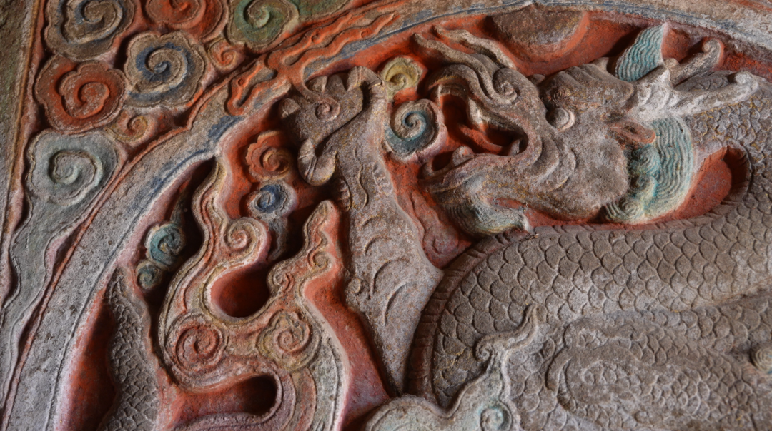 端王陵地宮中的墓葬龍紋浮雕