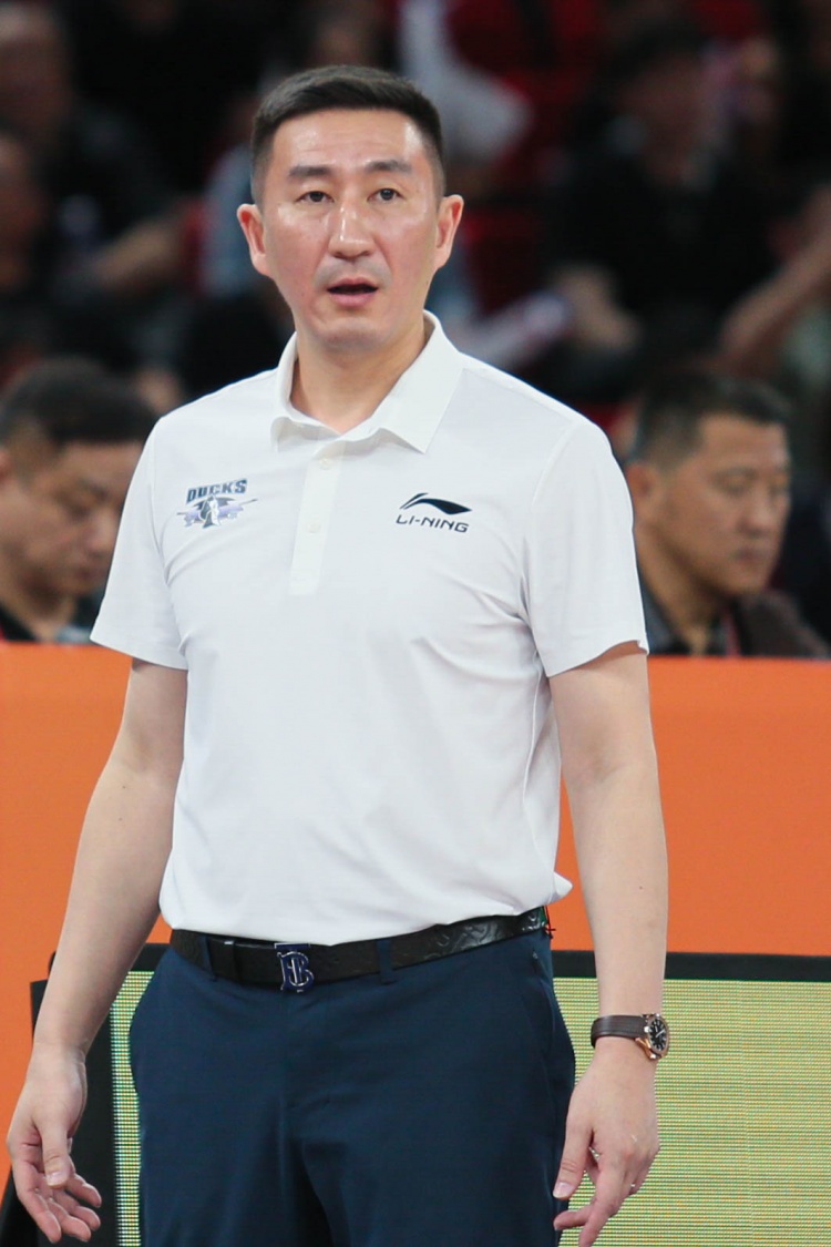 北京全运女篮主帅：多次请教许利民和张云松 后者给很多有益经验