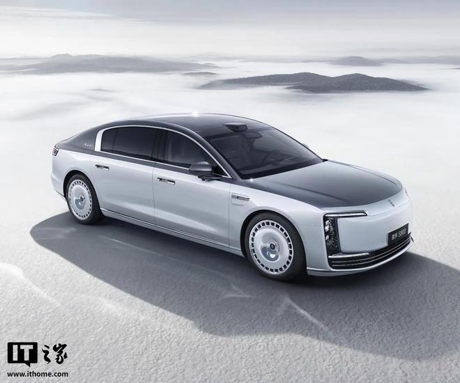 尊界 S800 上月销量稳定近 2000 辆，居 70 万以上超豪华轿车第一