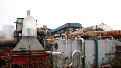 煙氣換熱器（左）及廠房（右）