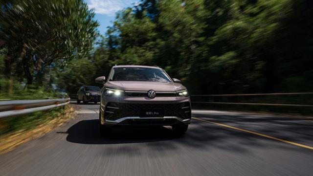 燃油SUV“真六边形战士”，途观L Pro 2026款靠谱与智能兼得