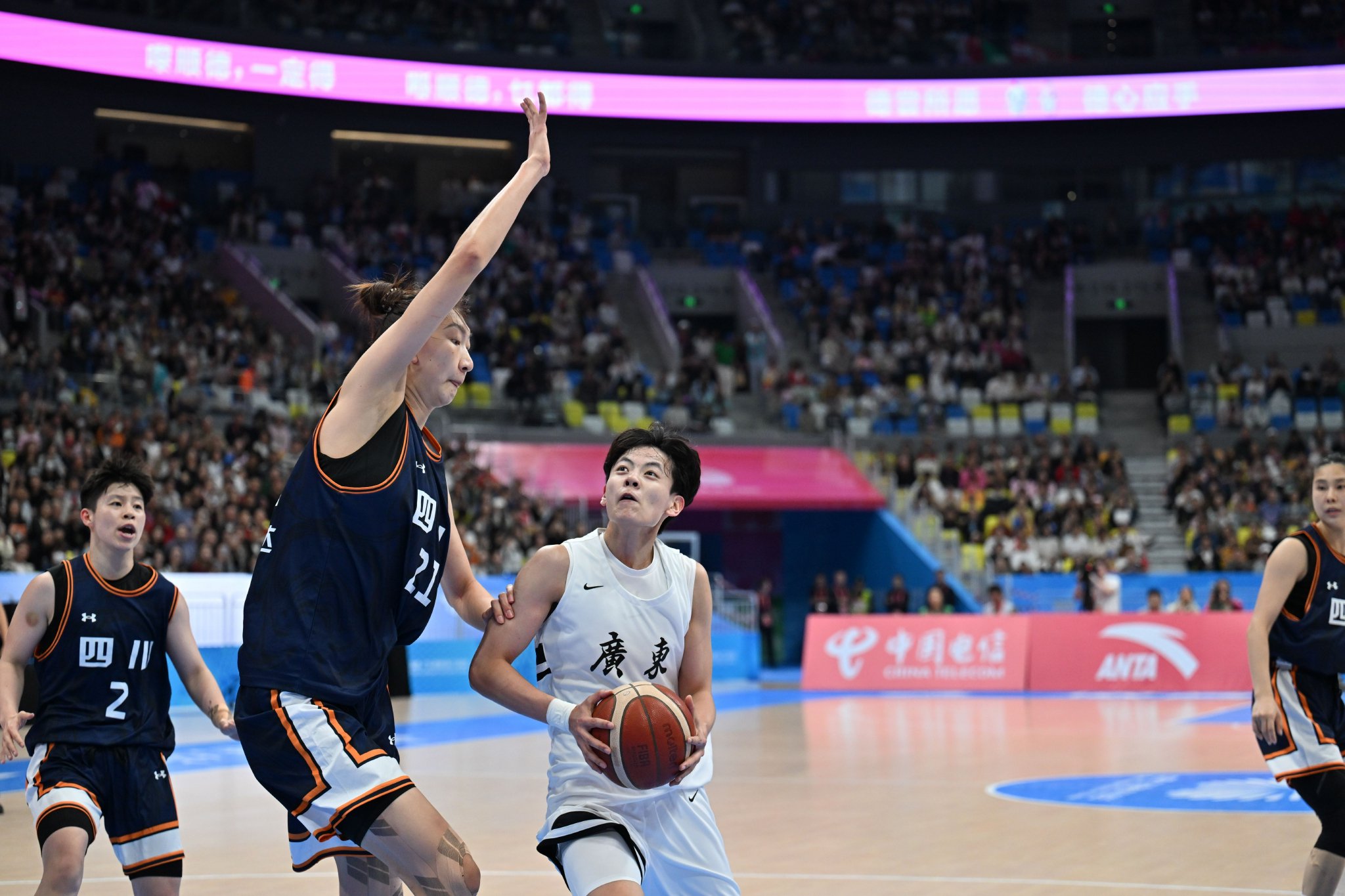 状态不在！韩旭13中4&三分2中0仅得8分8板1助2帽 出现3次失误