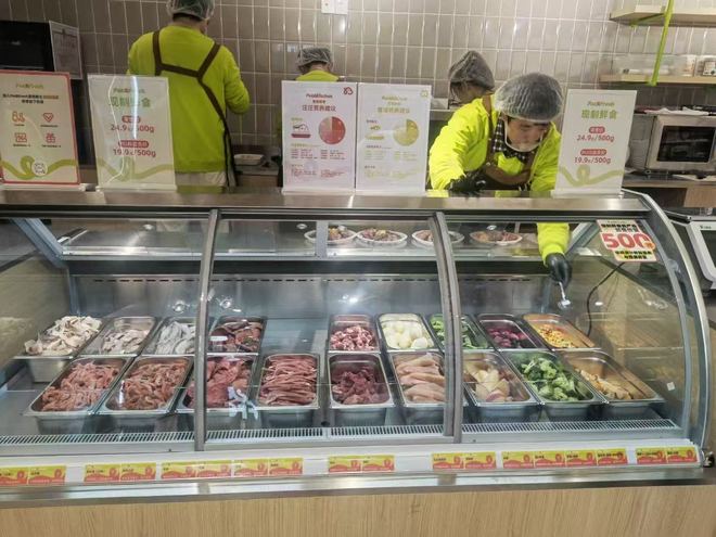 宠物经济这么火，侯毅的鲜食店为什么开不下去了？