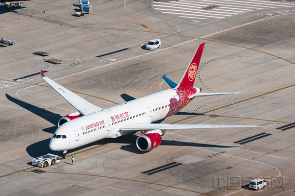 (本文图片均由吉祥航空提供)