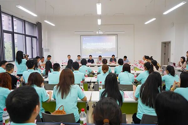 重庆理工大学重庆知识产权学院2025年研究生新生见面会现场 重庆知识产权学院供图