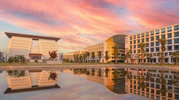 图片来源：福耀科技大学官网