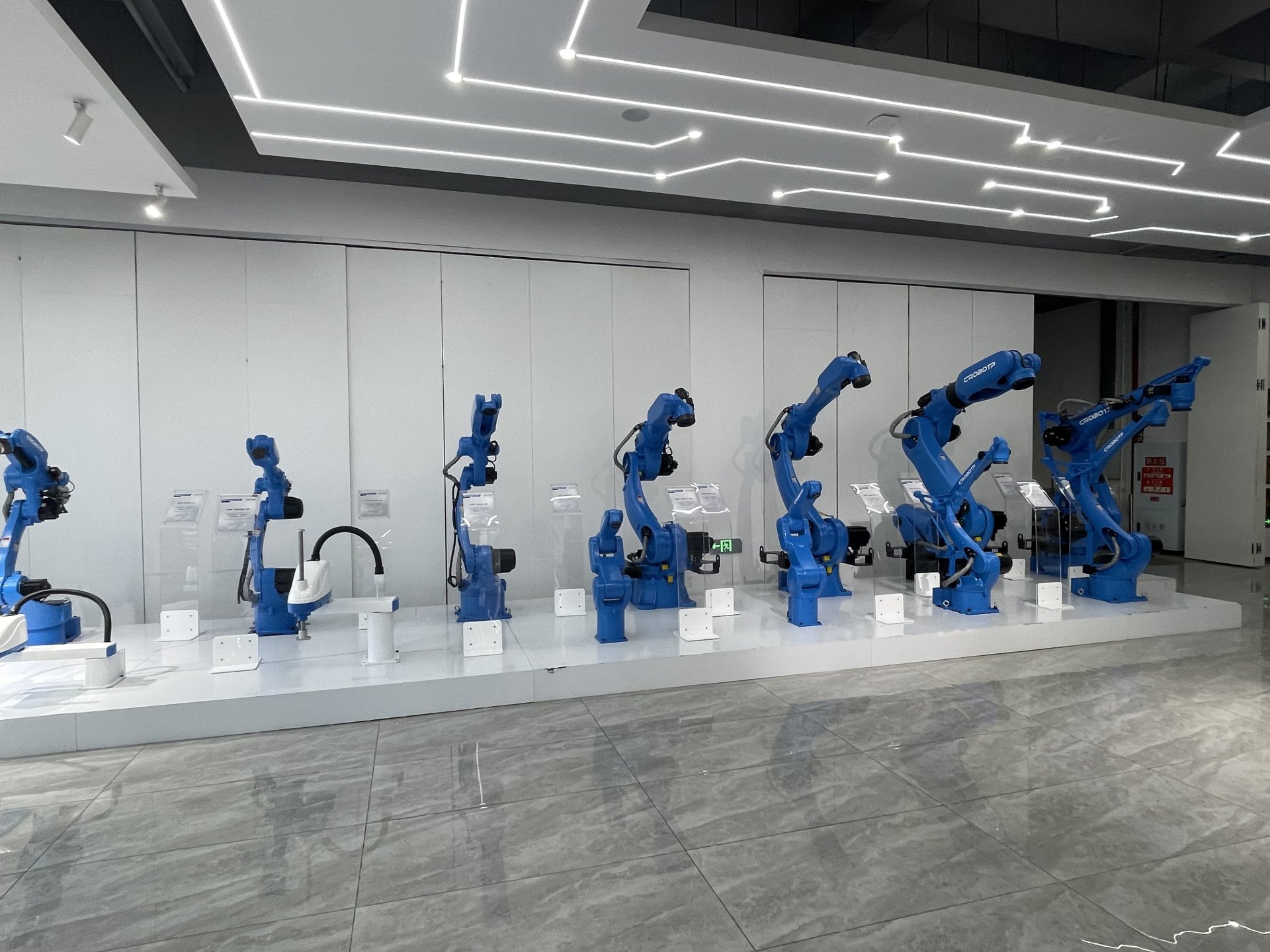 卡诺普机器人产品展厅 图片来源：每经记者 胥帅 摄