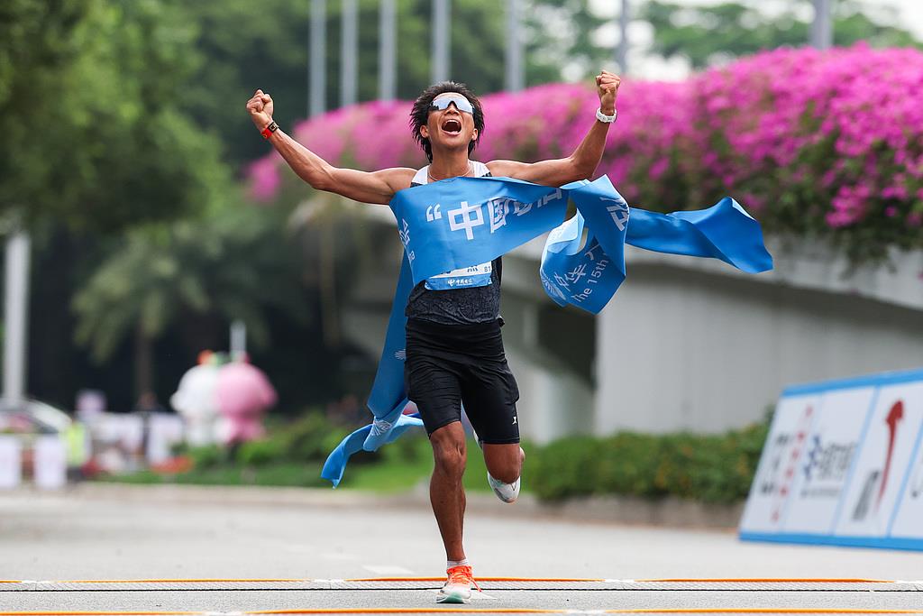 视频丨不只有输赢，十五运会这些瞬间直抵人心！