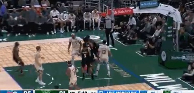 幽灵空切！76人推起反击 埃奇库姆底线飞起完成空接暴扣