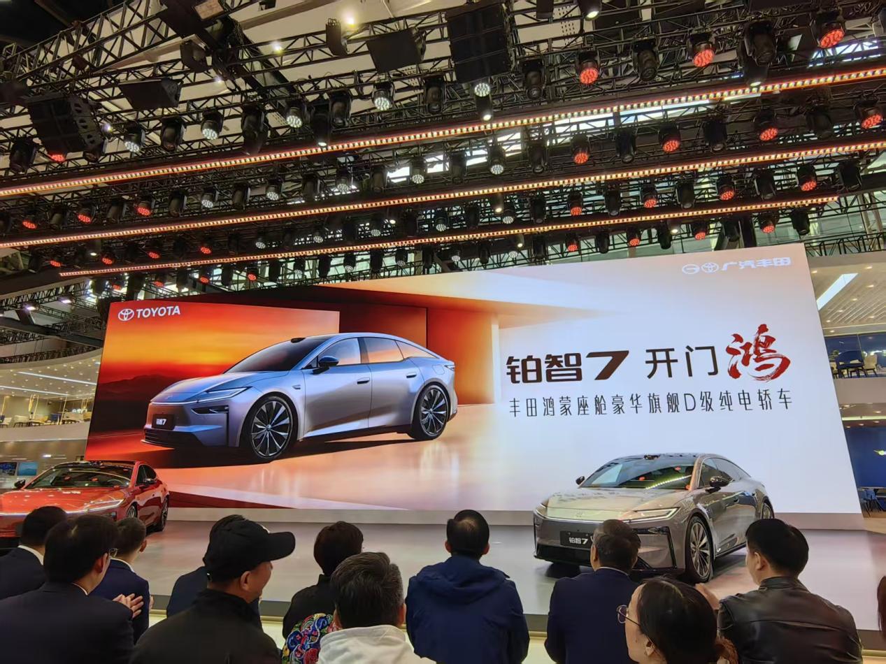 入局20万元级市场 铂智7开启预定