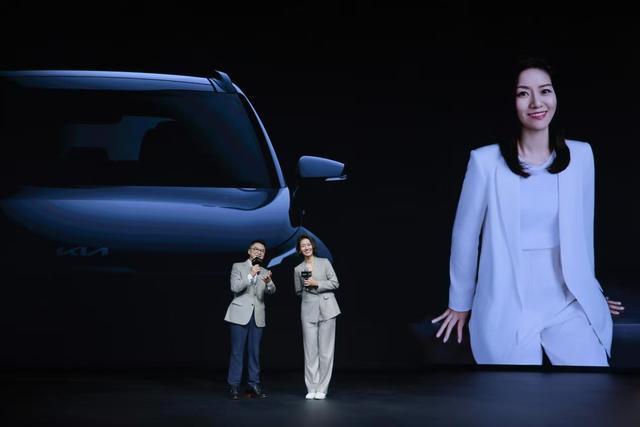起亚新狮铂拓界首发亮相，高管称“开启合资燃油SUV新篇章”