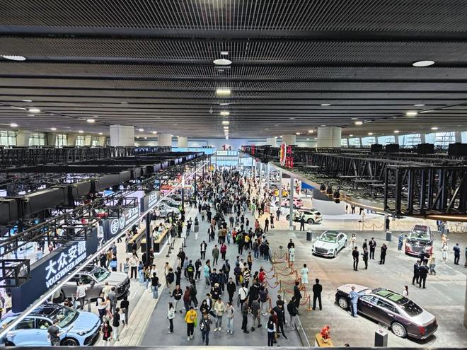 新能源SUV杀疯了！广州车展狂卷优惠，谁才是真香王？