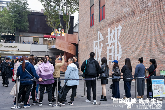 图、游客在东郊记忆打卡分享