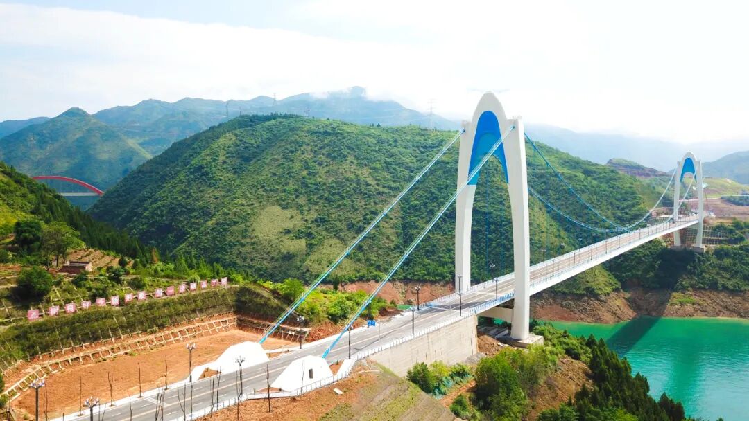北新融建公司承建巫山县桂花大桥