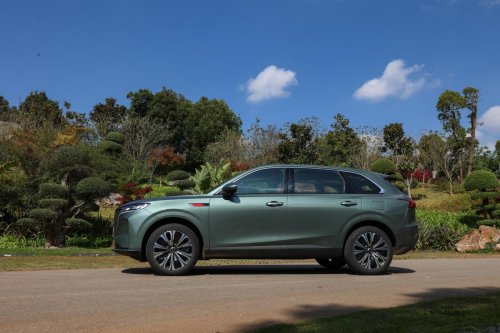 20万元左右适合家用的 SUV 推荐！红旗 HS6PHEV