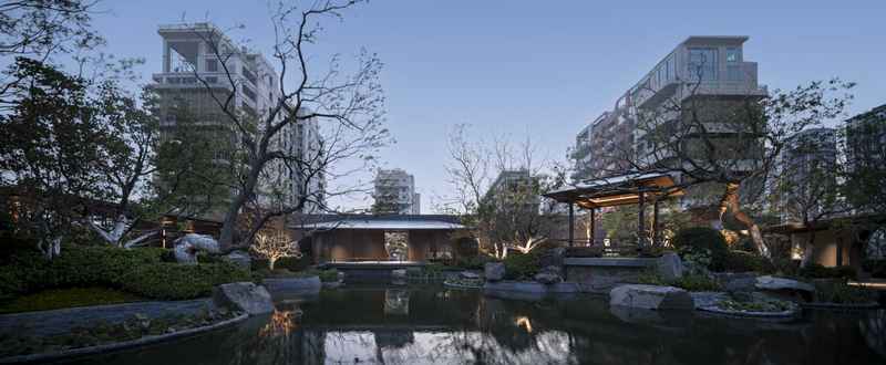 蓝天博识雅苑小区内景。受访者供图