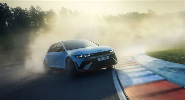 保时捷高管盛赞现代IONIQ 5 N：大开眼界 这就是未来