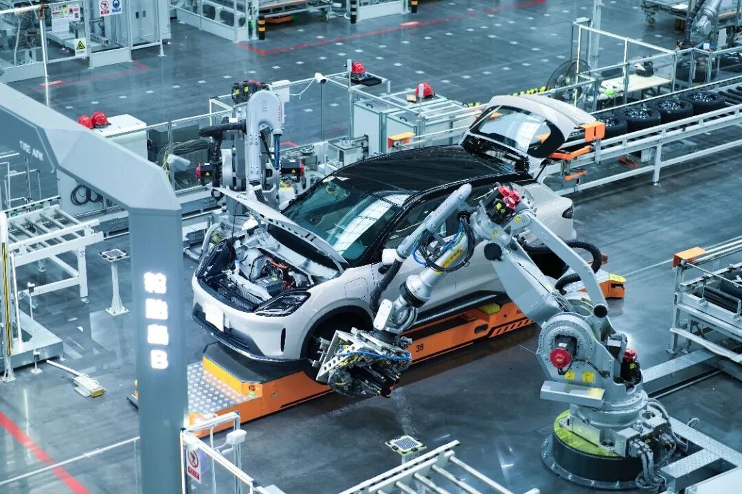 上汽通用五菱入选首批“领航级智能工厂”培育名单，中国制造业的“五菱方案”