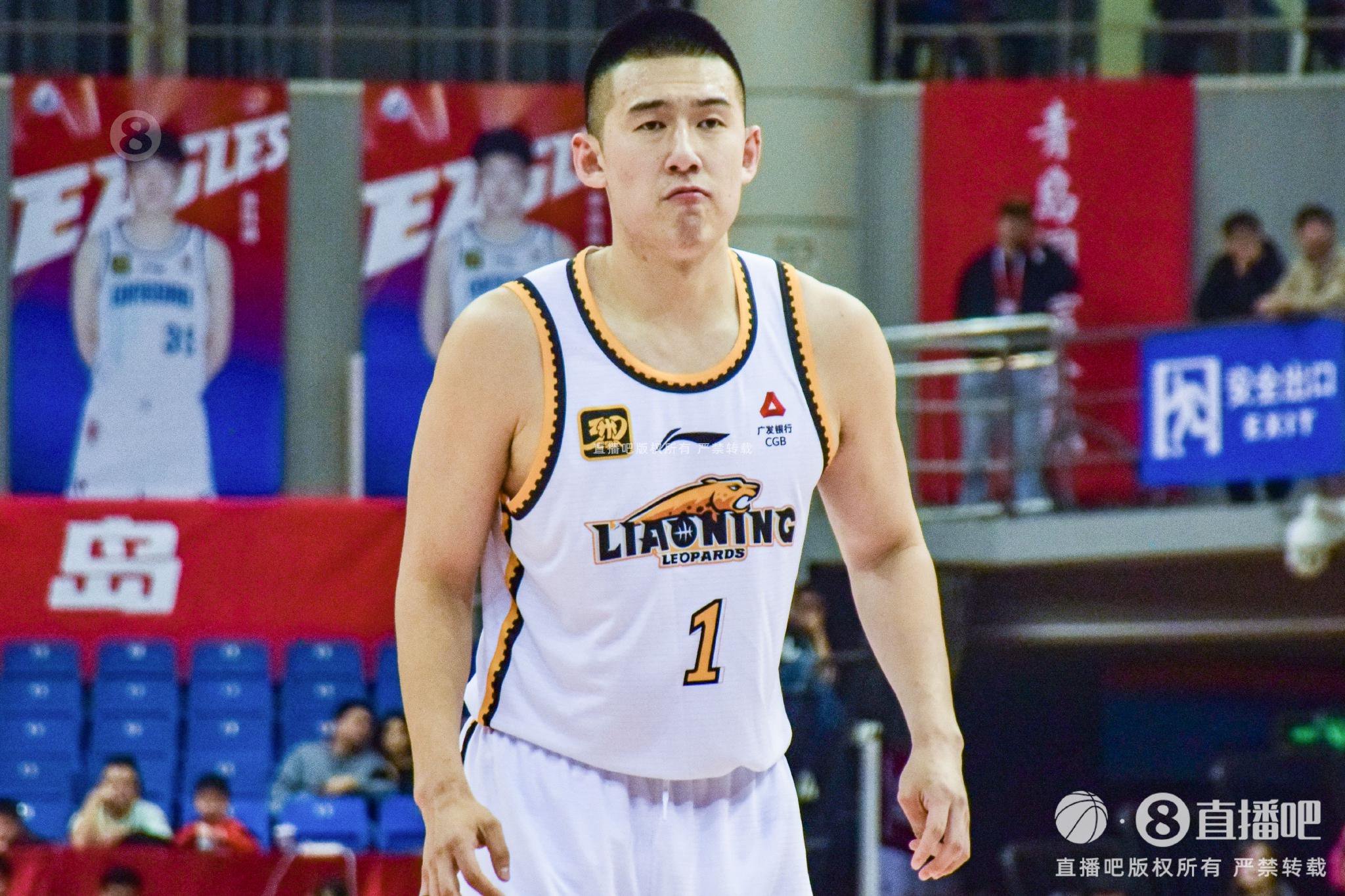 记者晒明年免测名单：王少杰&付豪&原帅&贺希宁在列 一共30人