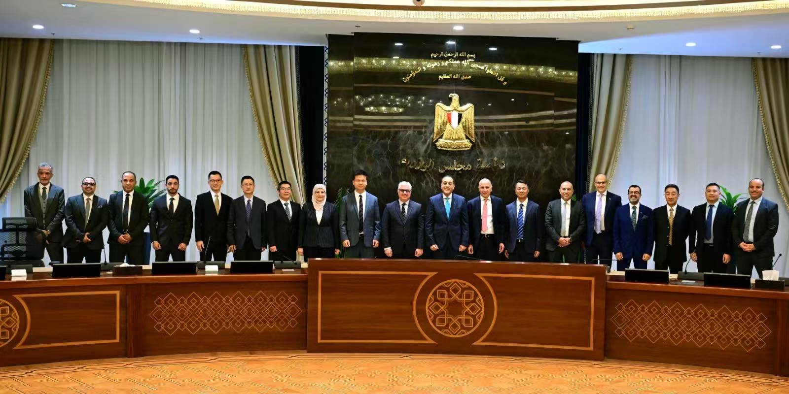 川金诺与埃及土地供应商签约现场（公司供图）